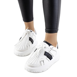 Baskets velcro blanches Pates