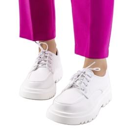 Richelieu Nunes blanc