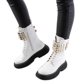 Bottines blanches à clous Lacer