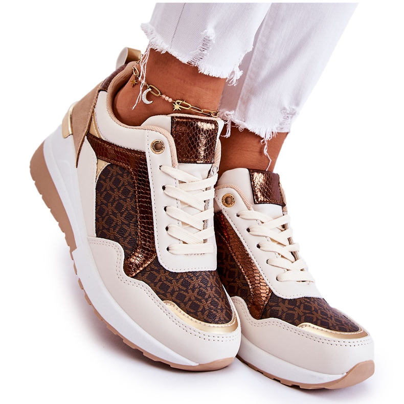 PG1 Chaussures de sport pour femmes sur un coin, éco-cuir, blanc-marron Catrine beige brun d'or PG1 Chaussures de sport pour femmes sur un coin, éco-cuir, blanc-marron Catrine beige brun d'or