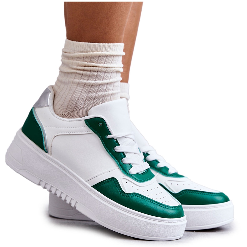 Chaussures de sport basses pour femmes sur la plate-forme blanches et vertes Kyllie