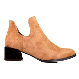 Bottes beiges pour dames avec une coupe Daszyński brun