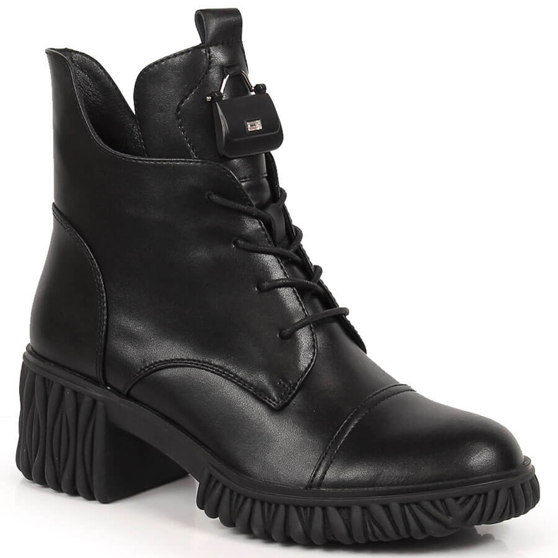 Bottes pour femmes en cuir noir Artiker sur le poteau le noir