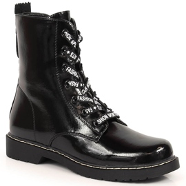 Bottines femme vernies isolées noires Vinceza le noir