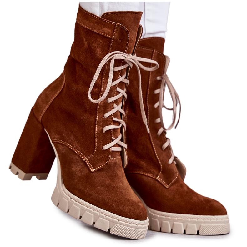 Bottes en daim pour femmes sur la plate-forme Edna marron brun