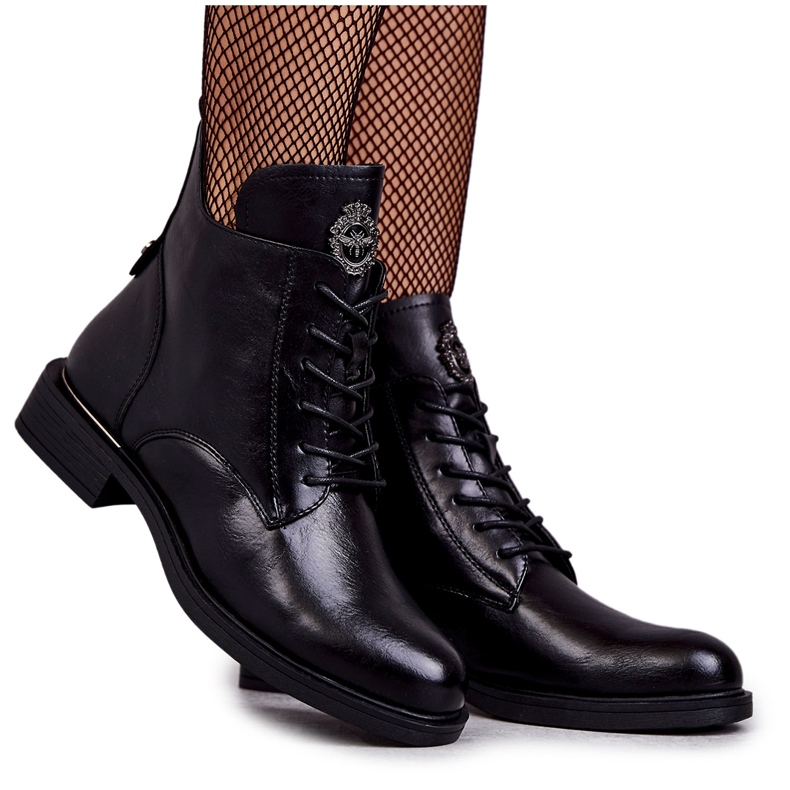 Vinceza Bottines à lacets sur talon plat Black Grete le noir