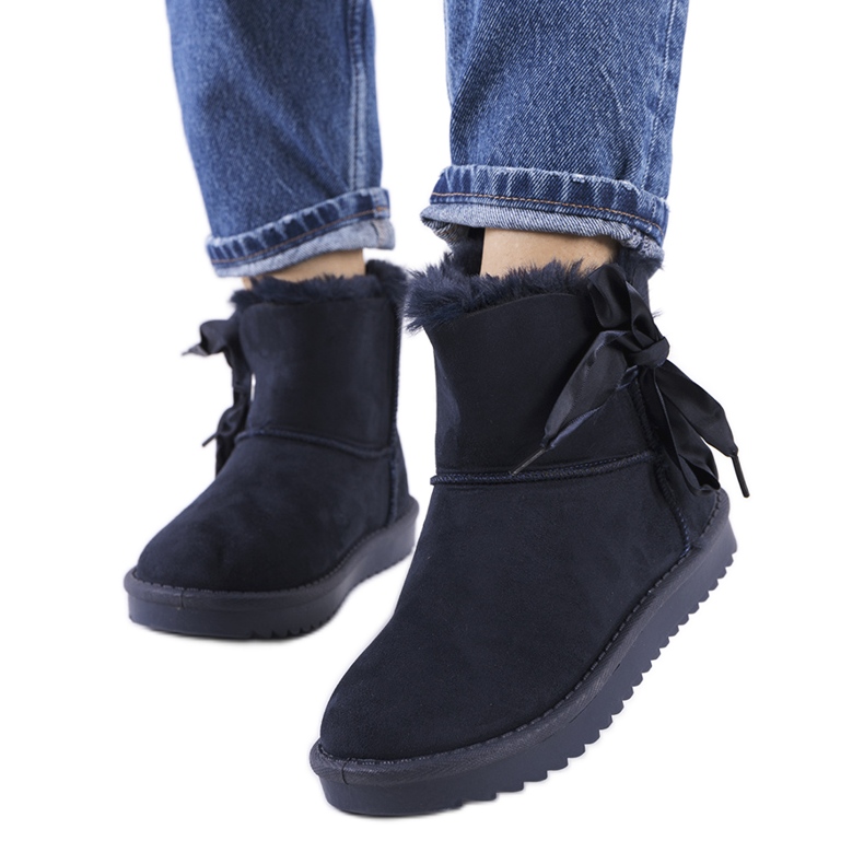 Bottes de neige bleu marine avec nœud Lachance Bottes de neige bleu marine avec nœud Lachance