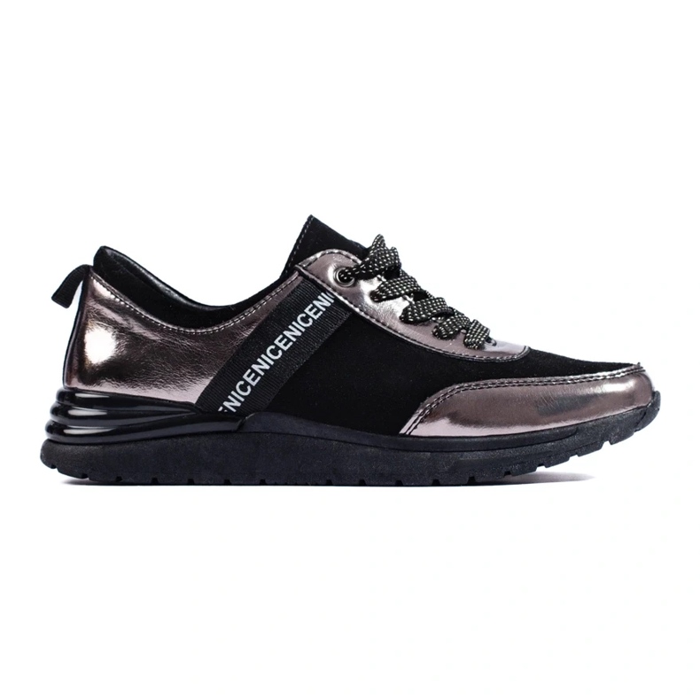 Chaussures de sport grises en cuir naturel le noir