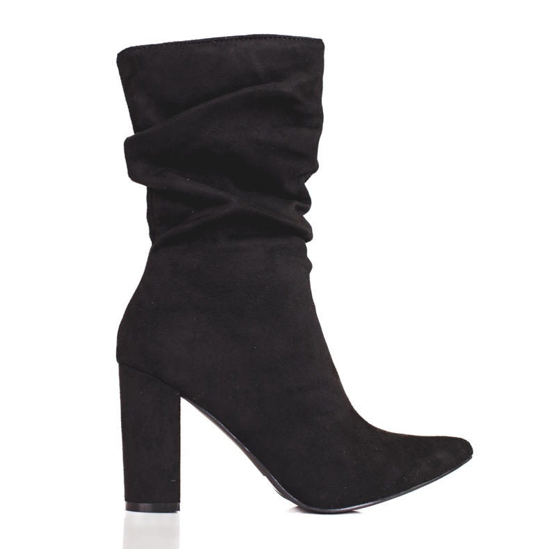 Bottes noires pour femmes sur un poteau avec une tige Shelovet froissée le noir Bottes noires pour femmes sur un poteau avec une tige Shelovet froissée le noir