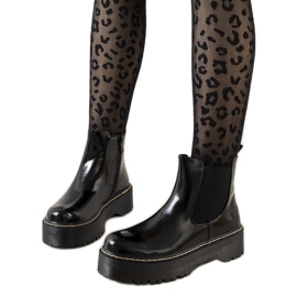 Bottes noires sur une haute plateforme Esilal