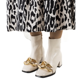 Bottines Milanel en cuir verni beige Bottines Milanel en cuir verni beige