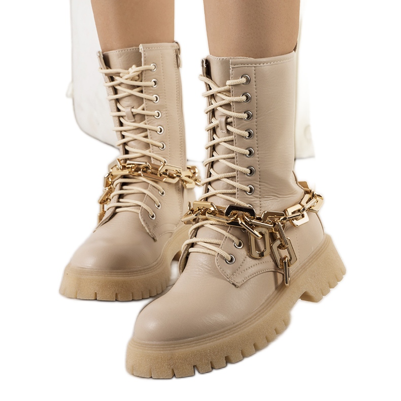 Bottines beiges avec chaîne Curiti