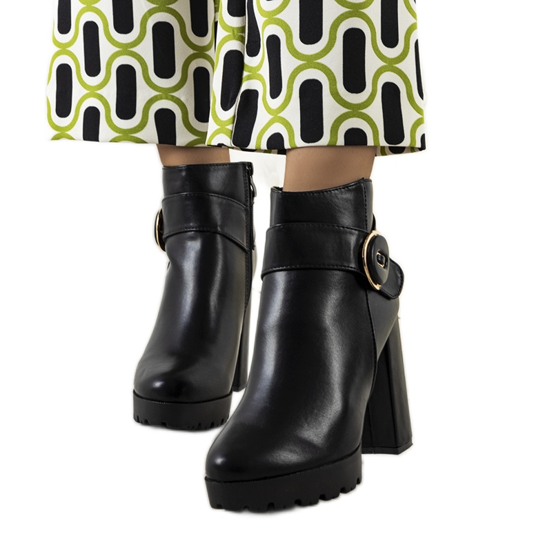 BM Bottines noires à talons Aminat le noir