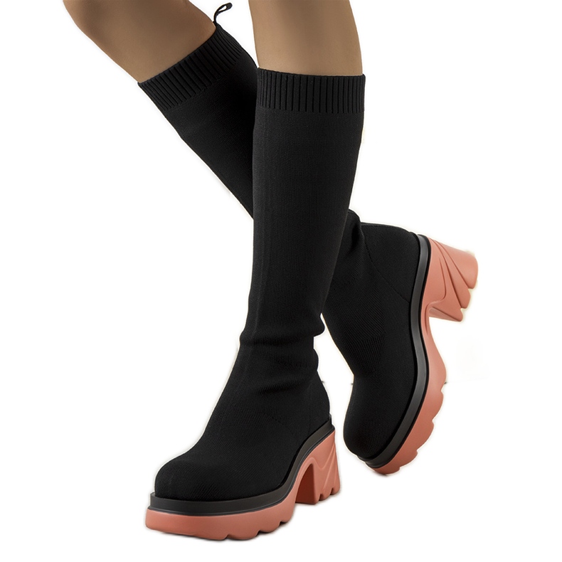 Producent Niezdefiniowany Bottines noires sur semelles roses Natale le noir