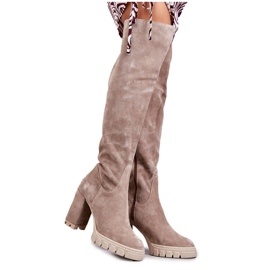 PA2 Bottes de mousquetaire en daim beige à la mode Estrela