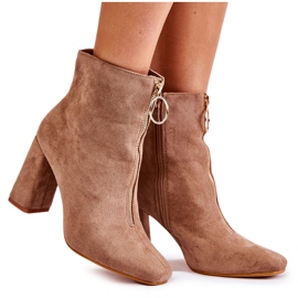 PG1 Bottines En Daim À Talons Hauts Avec Une Fermeture Éclair Décorative Beige Lisette brun