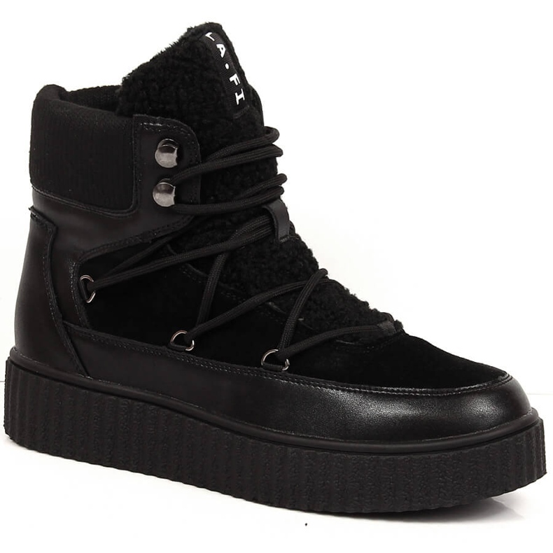Bottes à lacets pour femmes avec une plate-forme Laura La.Fi noire isolée le noir