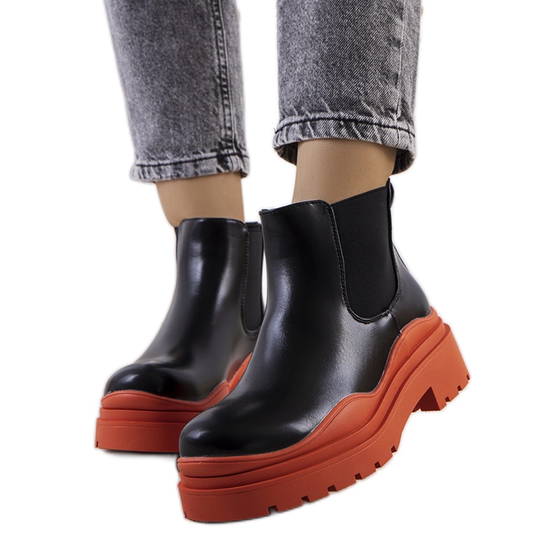 BM Bottines noires sur plateforme Gaffney colorée