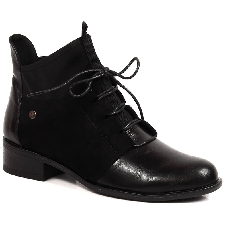 Bottes femme isolées noires à talons plats Jezzi le noir Bottes femme isolées noires à talons plats Jezzi le noir