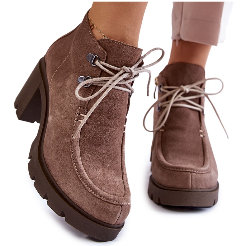 Bottines en daim pour femmes nouées marron clair Marianne brun