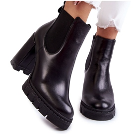 Boots Cuir Smooth On A Bar Noir Eldey