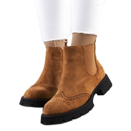 Bottines Chelsea marron sur une grosse semelle Newsome brun