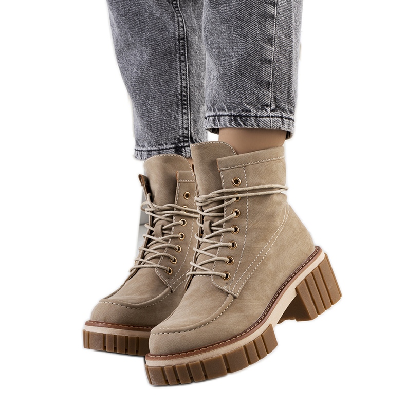 PA1 Trappeurs beiges par Nicolo