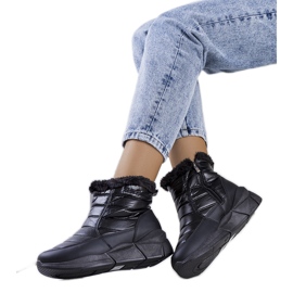 Bottes de neige noires de Lago