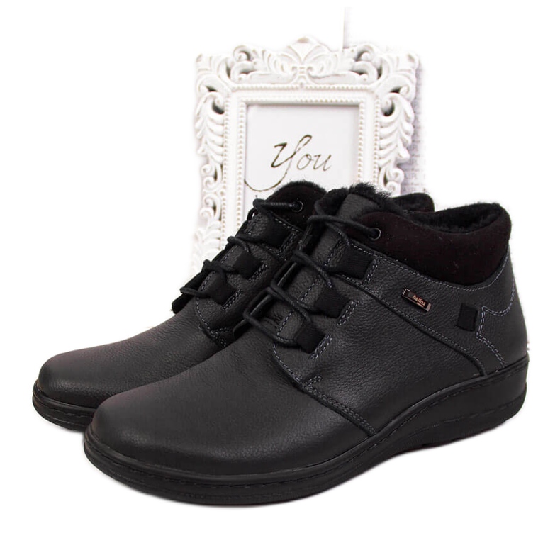 Bottes isolées femme cuir noir Helios 521 le noir