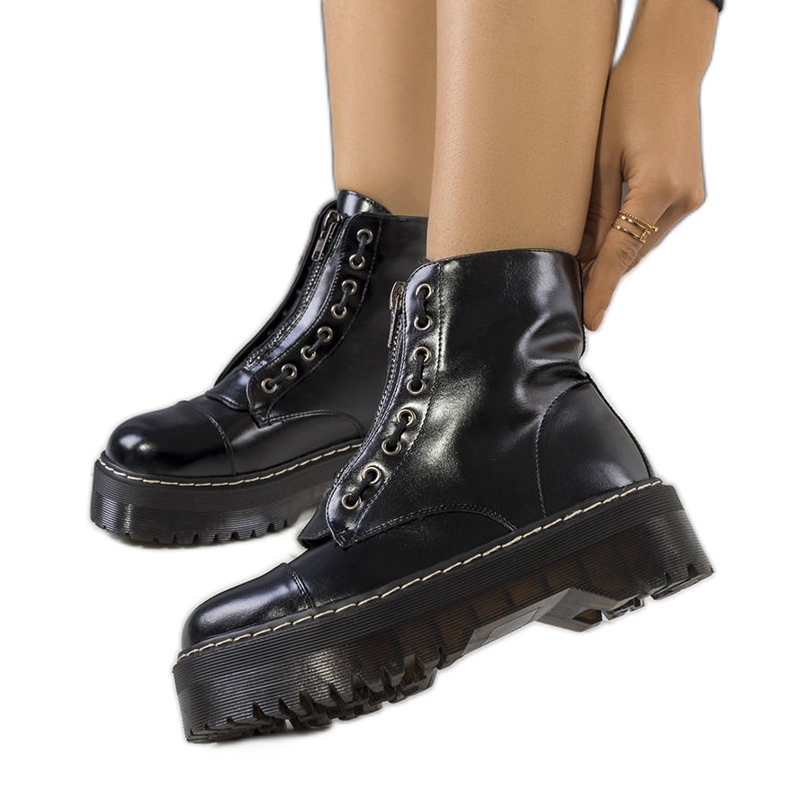 PA1 Bottes noires sur la plateforme Kenti le noir PA1 Bottes noires sur la plateforme Kenti le noir