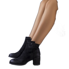 Bottes isolées noires de Fassa