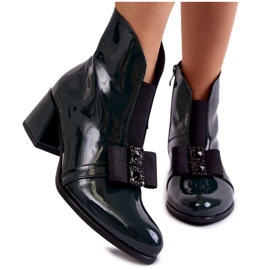 PA2 Bottines Laquées Sur Talons Hauts Avec Un Nœud Hallie Vert Décoratif