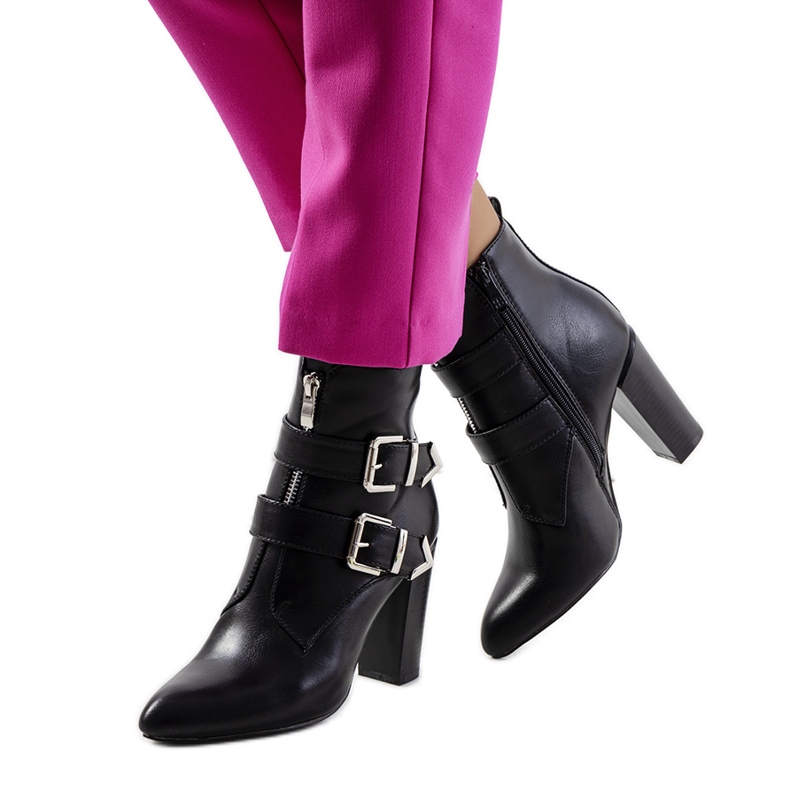 PA1 Bottes Azmar noires le noir