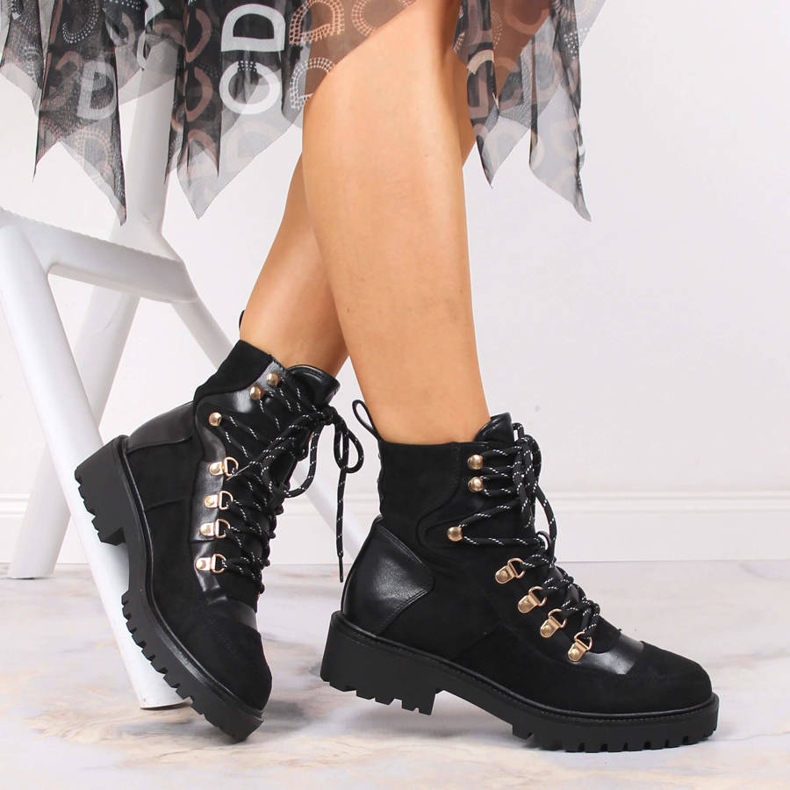 Bottines chaudes femme eVento noires à lacets le noir