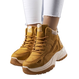 Bottes camel isolées LCJ-22-44-1354L Lee Cooper brun