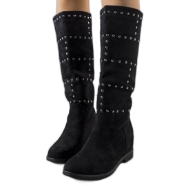 PA1 Bottes noires sur le coin Mercato le noir