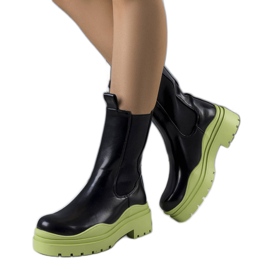 BM Bottines noires sur semelle Jadiel verte le noir