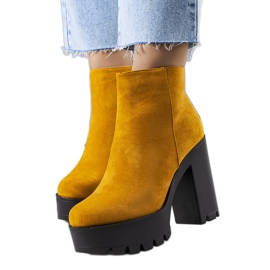 BM Bottines moutarde sur un poteau Raelynn haut jaune