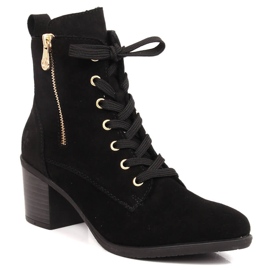 Bottes en cuir suédé noir Rieker Y2022-00 sur le poteau le noir