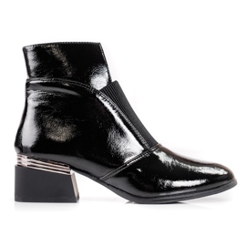 Bottines à enfiler pour femmes avec une coupe Shelovet le noir