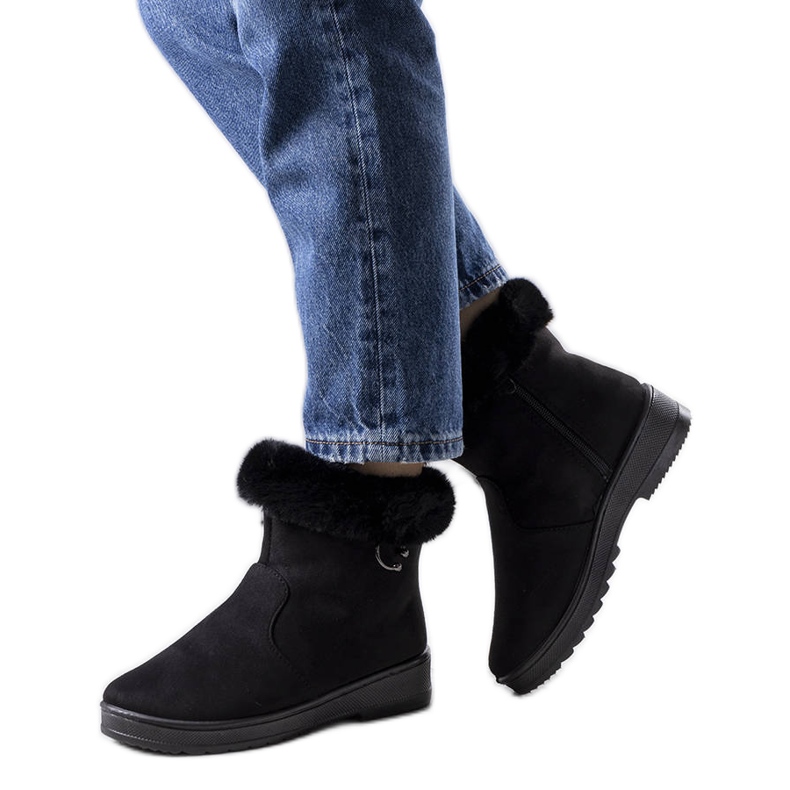 BM Bottes de neige noires bordées de fourrure de Marvin le noir