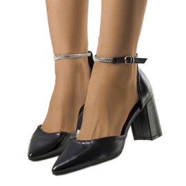 Escarpins noirs avec zircon cubique Leighton