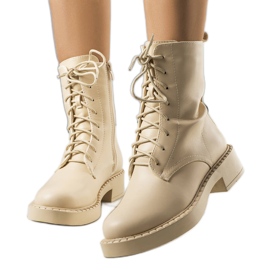 Bottes isolées beiges de Ildar