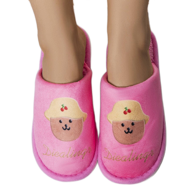 Chaussons souples roses de Diealings Chaussons souples roses de Diealings
