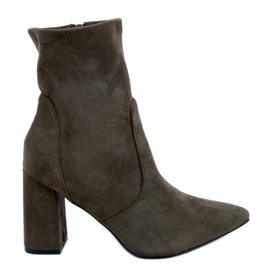PA1 Bottes à talons en daim de Natalie Green vert