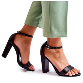 PG1 Sandales Classiques En Cuir On A Bar Noir Sallen