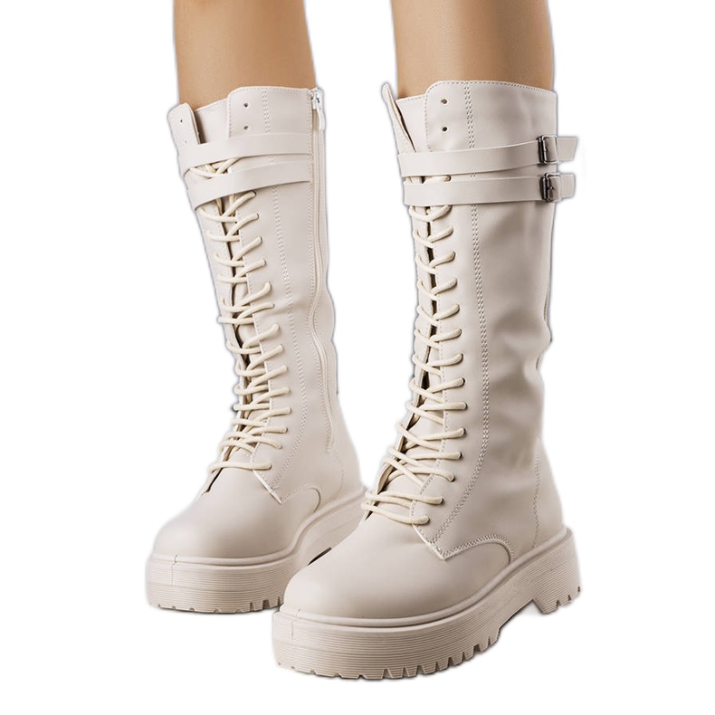 BM Bottes hautes beiges de Christopher