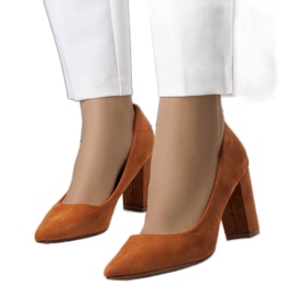 PA1 Escarpins à talons marron d'Achela brun