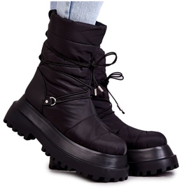 Bottes de neige pour femmes sur la plate-forme noire