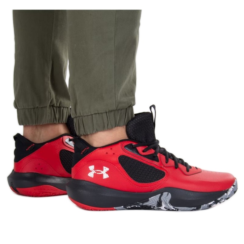 Chaussures Under Armour Lockdown 6 M 3025616-600 rouge